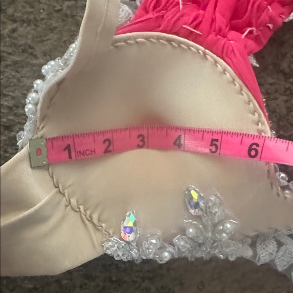 Elegant Pink Belly Dance Costume - Picture 4 of 5